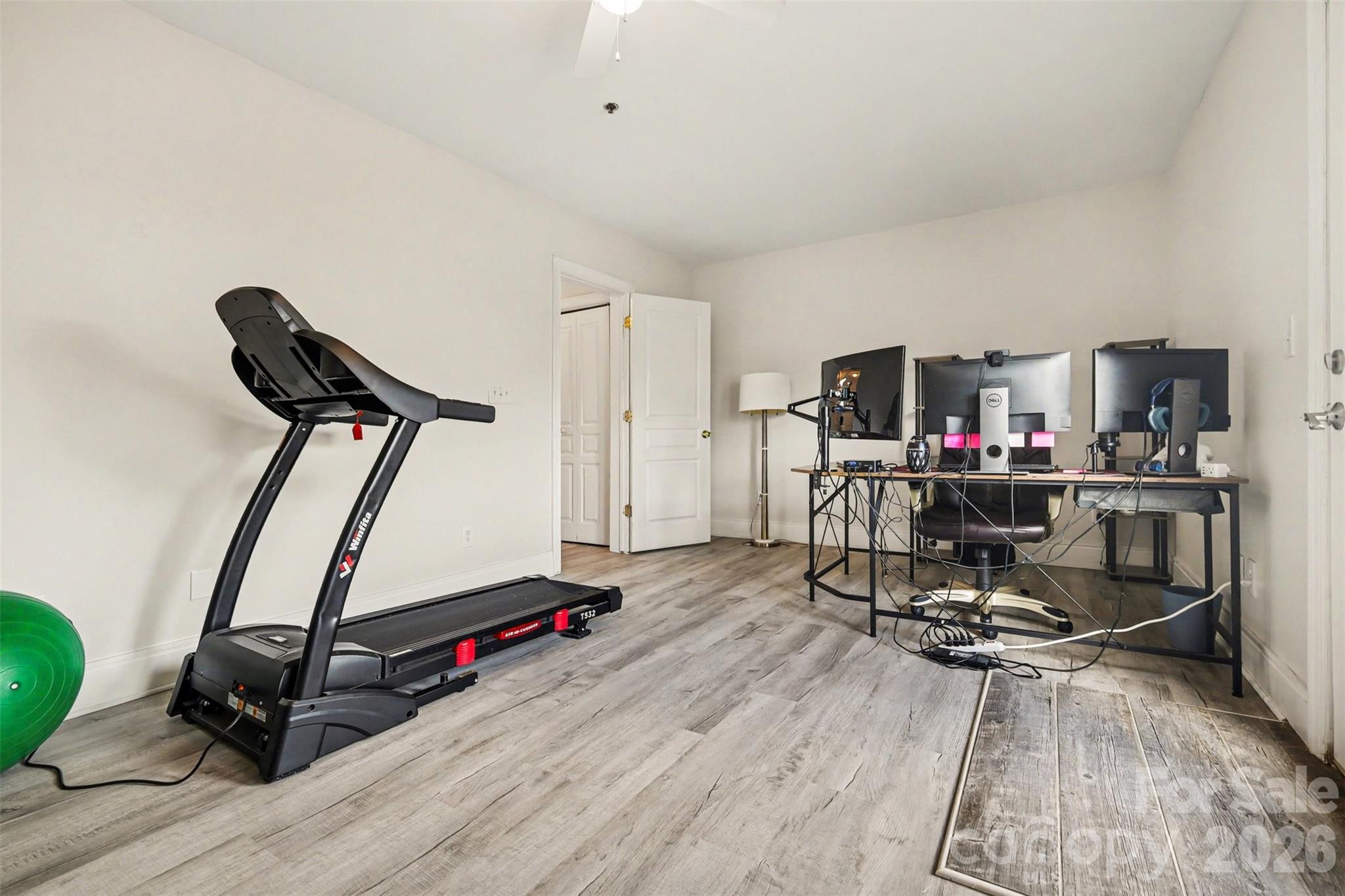 2729 Avalon Loop Road Charlotte, NC 28269 - Photo 21 of 26 Gallery Image 21