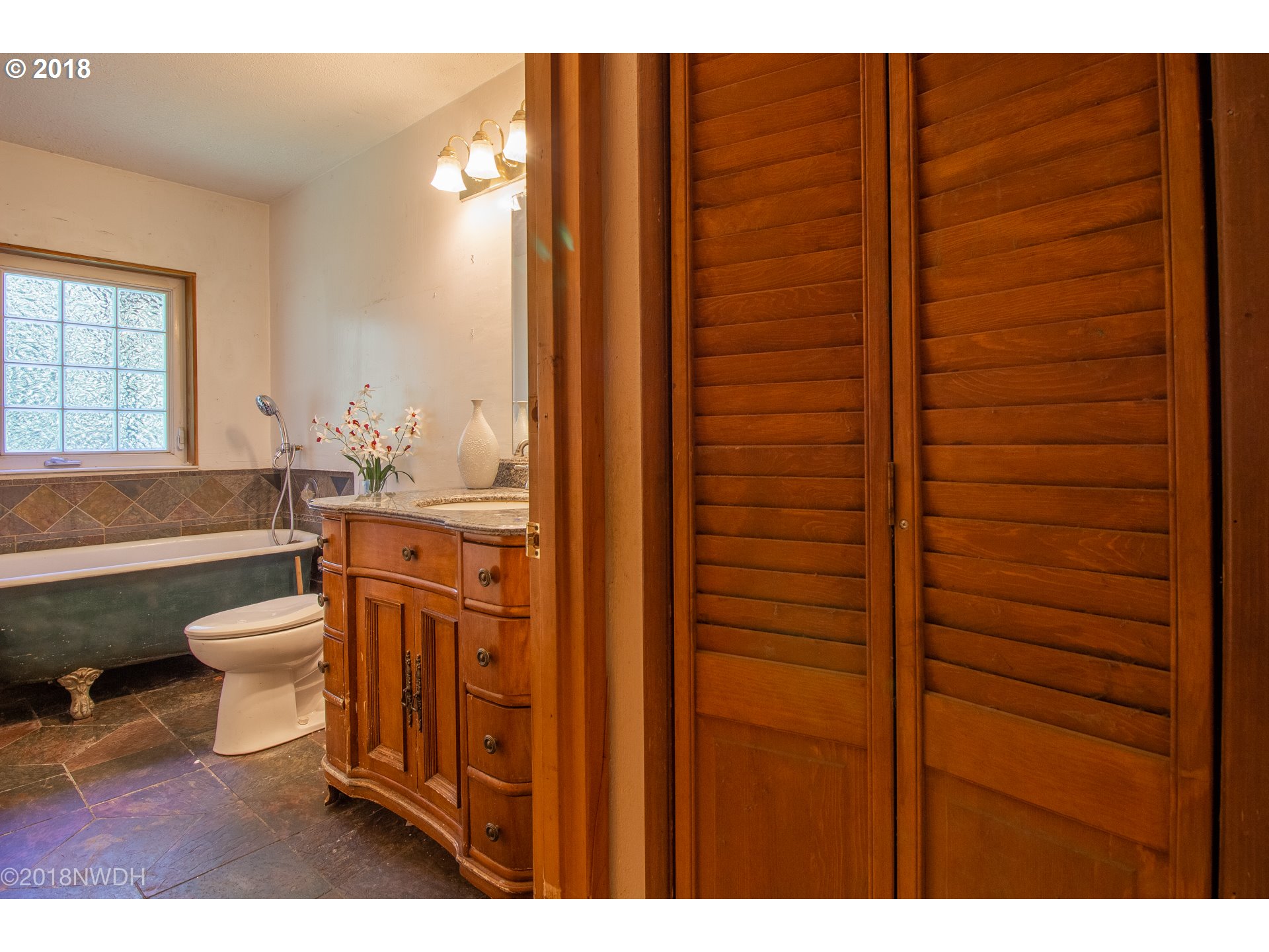 27527 Siuslaw Road Lorane, OR 97451 - Photo 21 of 32 Gallery Image 21