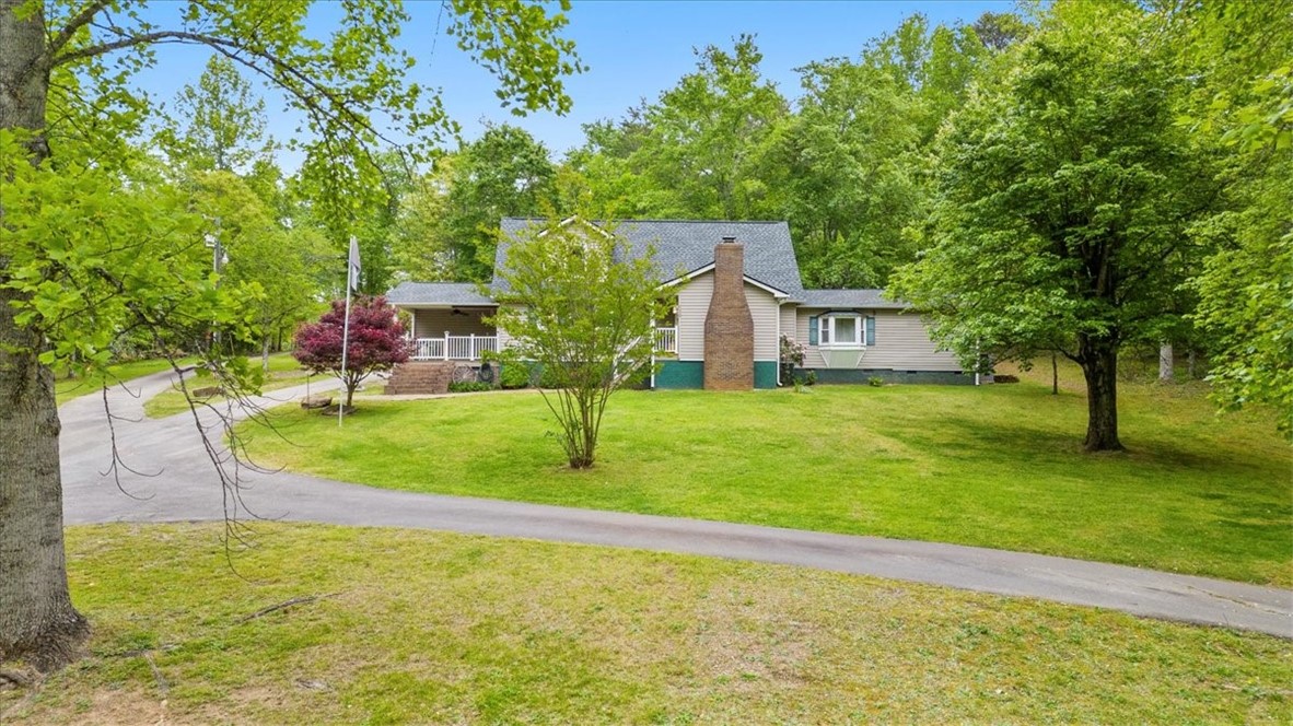 130 Rolling Hills Road Six Mile, SC 29682 - Photo 3 of 30 Gallery Image 3