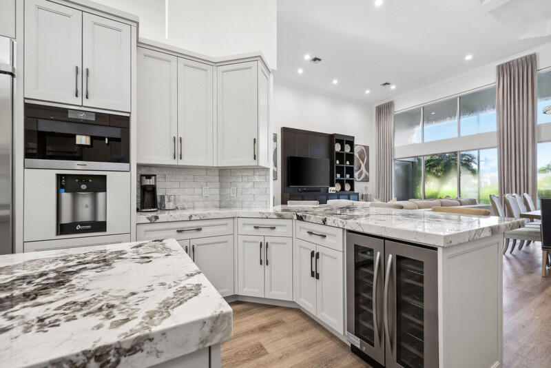 6499 Enclave Way Boca Raton, FL 33496 - Photo 18 of 56 Kitchen