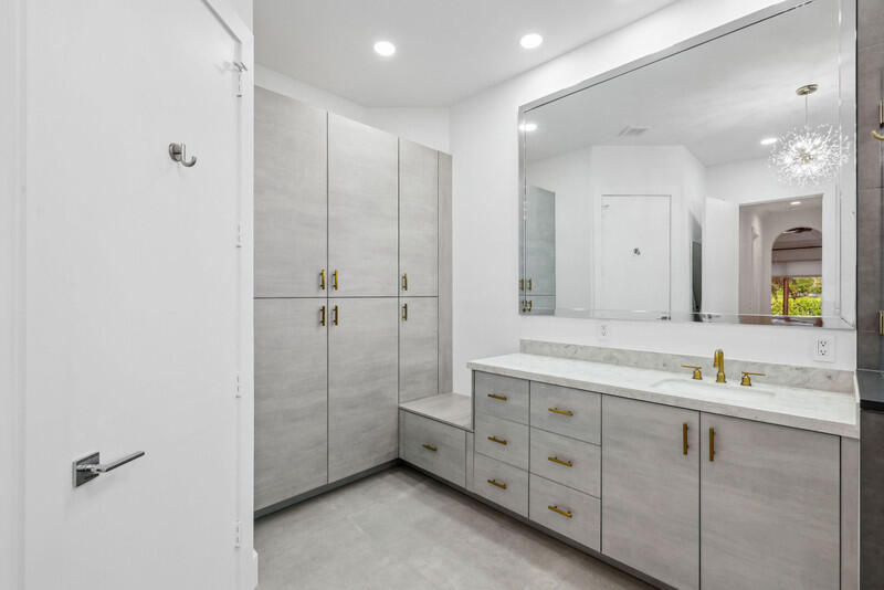 6499 Enclave Way Boca Raton, FL 33496 - Photo 27 of 56 Primary Bath
