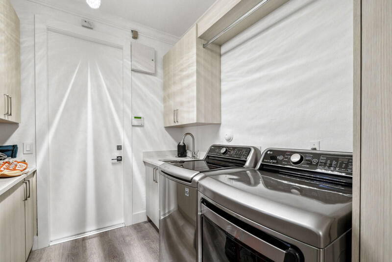 6499 Enclave Way Boca Raton, FL 33496 - Photo 44 of 56 Laundry