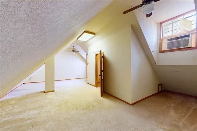 $269,900 | 22535 South 1408th Road, Moundville, MO 64771