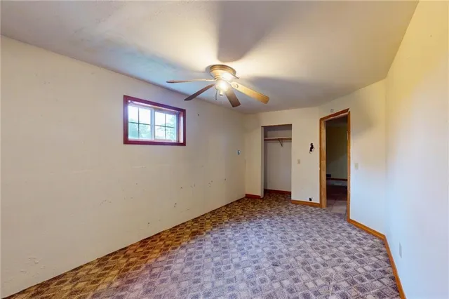 $269,900 | 22535 South 1408th Road, Moundville, MO 64771