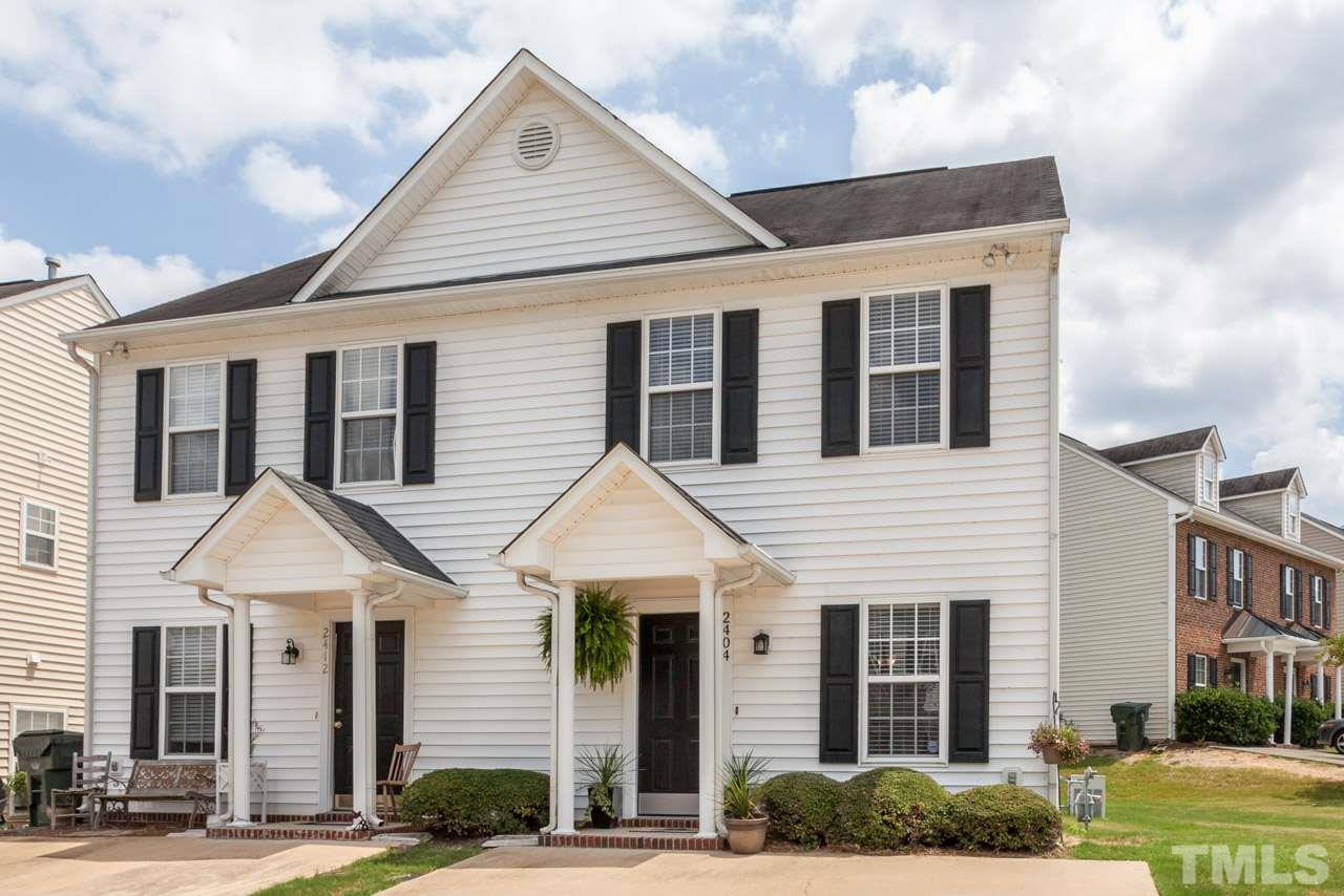 a view of a white house