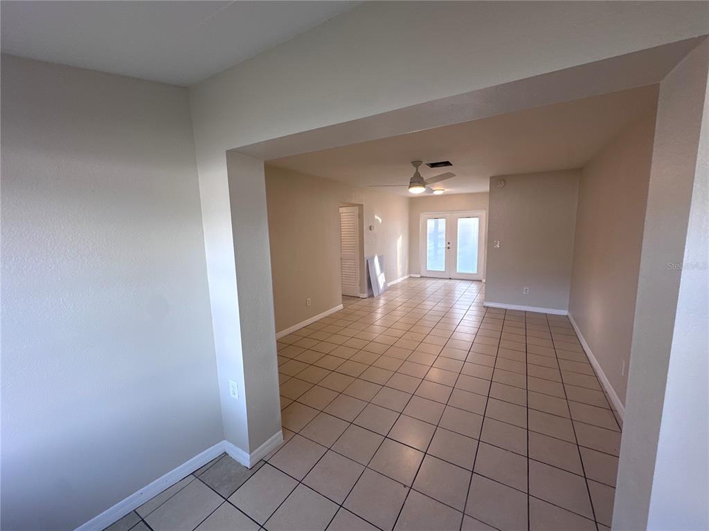 5772 94th Avenue Pinellas Park, FL 33782 - Photo 14 of 29 a view of an empty room and window