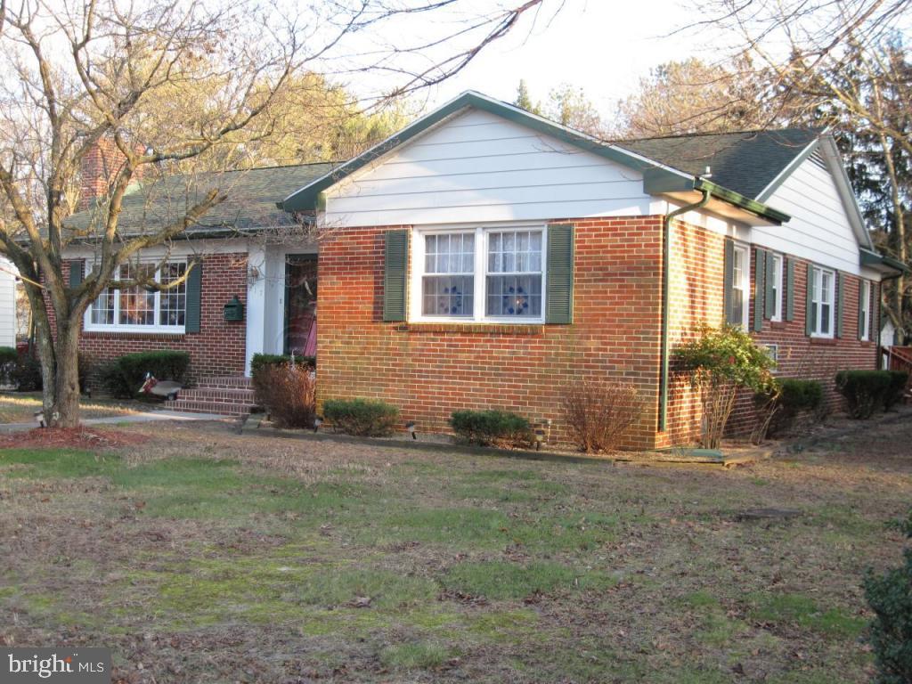 817 Riverside Drive Salisbury, MD 21801 - Photo 2 of 42 Gallery Image 2