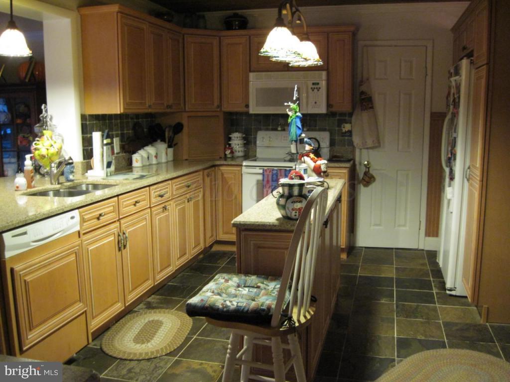 817 Riverside Drive Salisbury, MD 21801 - Photo 13 of 42 Gallery Image 13