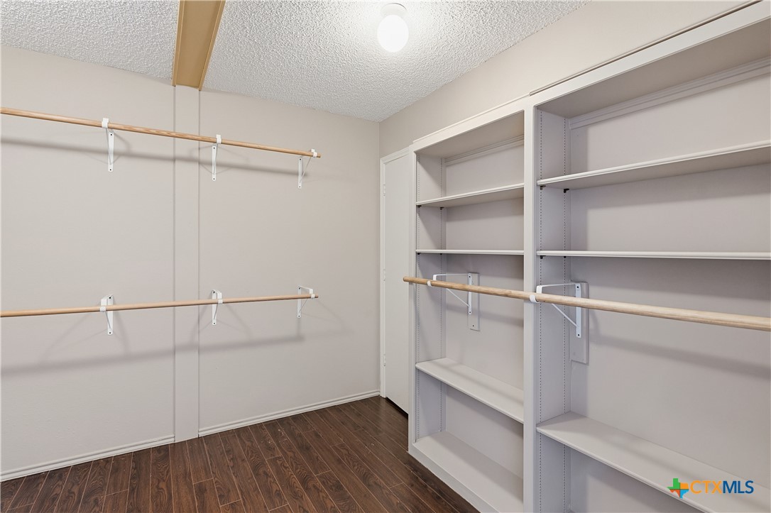 202 Wedgewood Seguin, TX 78155 - Photo 24 of 42