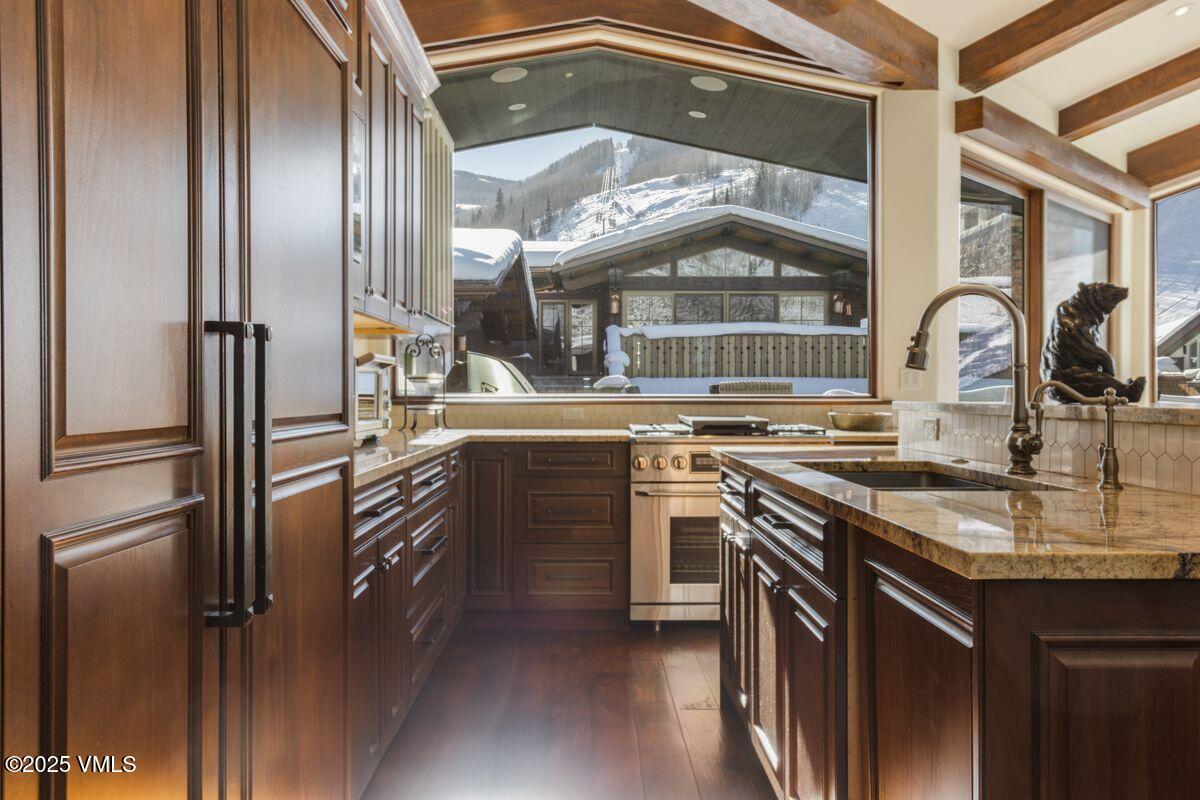 291 Bridge Street, Unit R7 Vail, CO 81657 - Photo 9 of 60 photo_online_000