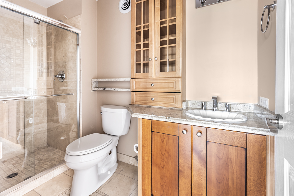 5733 North Sheridan Road, Unit 4B Chicago, IL 60660 - Photo 13 of 22 Gallery Image 13