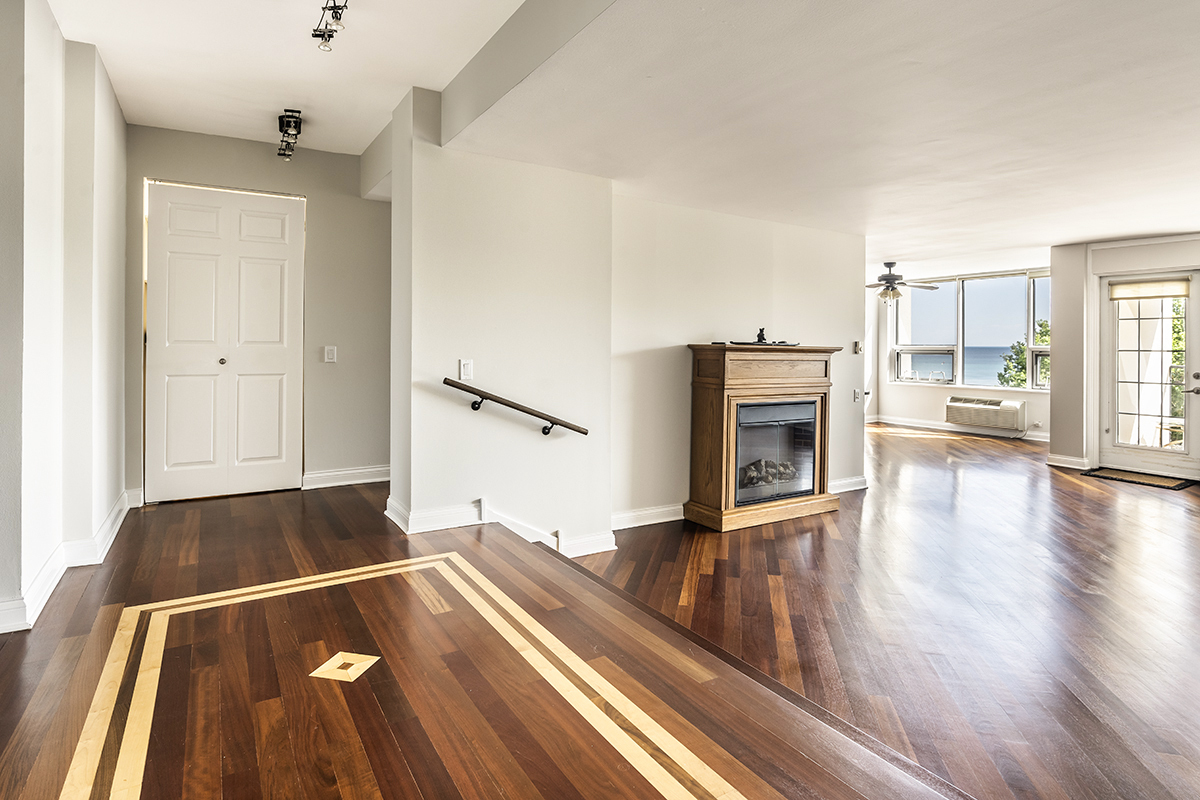5733 North Sheridan Road, Unit 4B Chicago, IL 60660 - Photo 3 of 22 Gallery Image 3