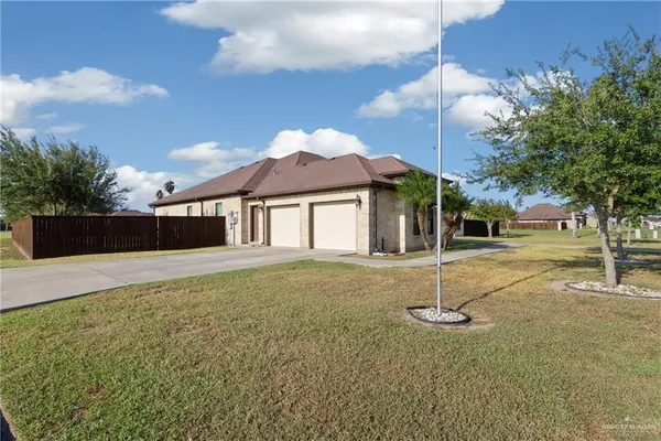 $2,500 | 13967 El Caribe Circle South, La Feria, TX 78559