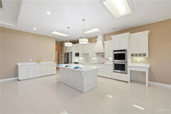 $2,500 | 13967 El Caribe Circle South, La Feria, TX 78559