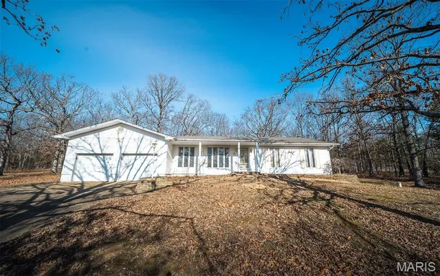 $185,000 | 1561 Notre Dame Drive, Bonne Terre, MO 63628