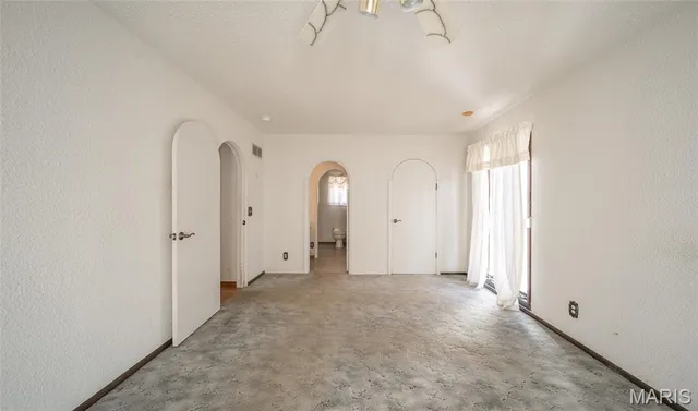 $185,000 | 1561 Notre Dame Drive, Bonne Terre, MO 63628