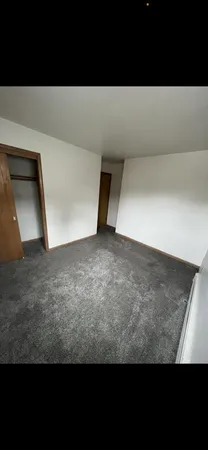 $1,475 | 1571 South 76th Street, West Allis, WI 53214