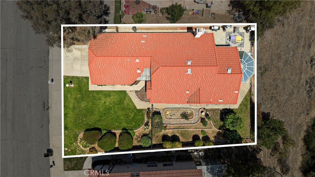 9195 Stone Canyon Road Corona, CA 92883 - Photo 26 of 31