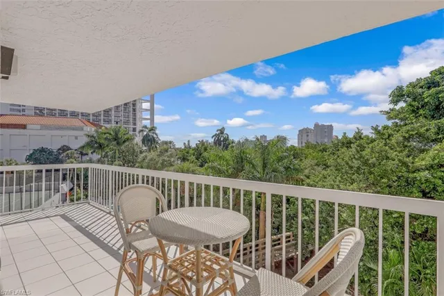 $12,500 | 5501 Heron Point Drive, Unit 201, Naples, FL 34108