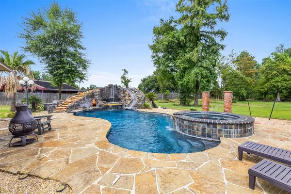 $595,000 | 2010 Diane Drive, Sulphur, LA 70663