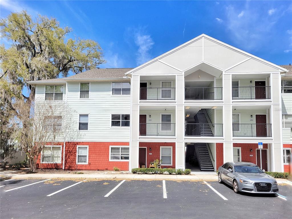 2360 Southwest Archer Road, Unit 505 Gainesville, FL 32608 - Photo 1 of 27