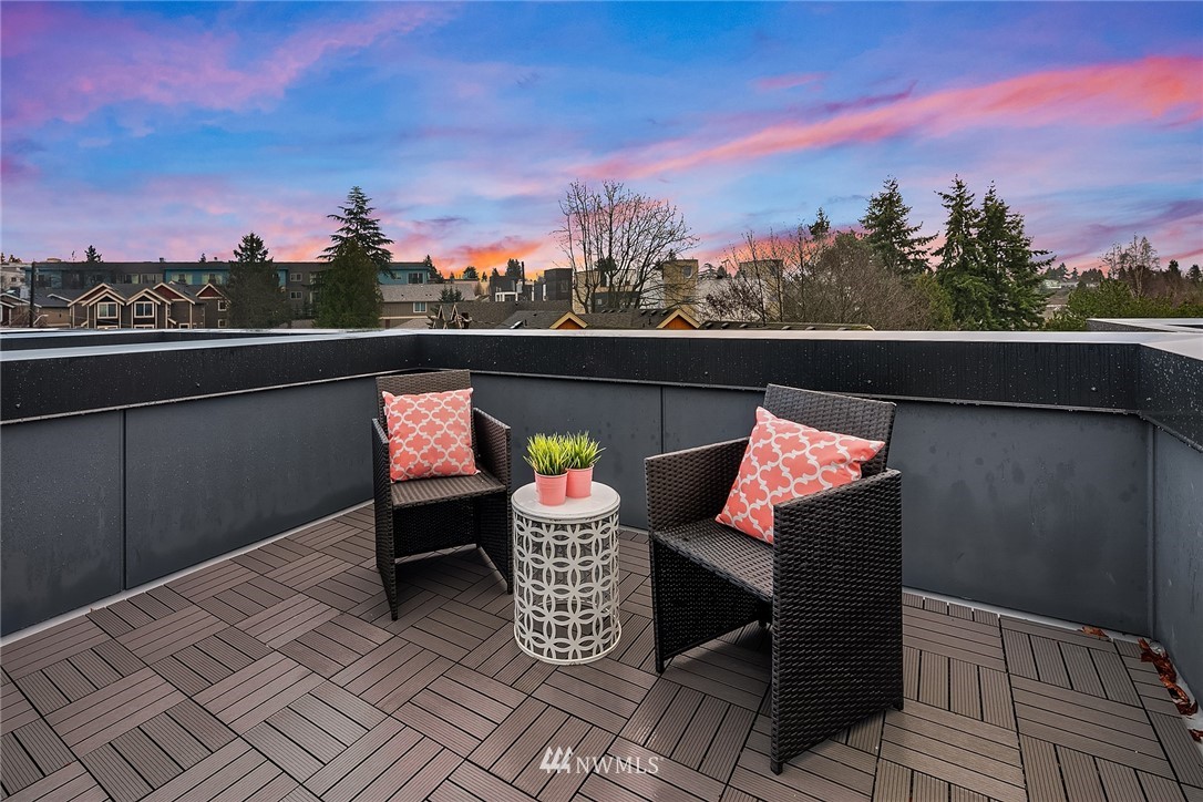 10158 F Holman Road Northwest Seattle, WA 98133 - Photo 19 of 21