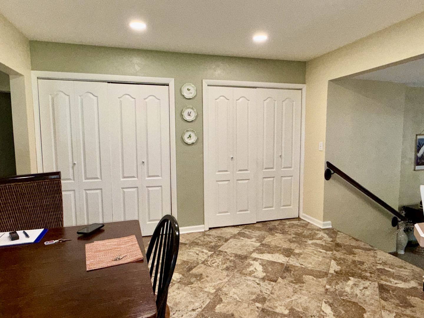 956 Country Club Road Metropolis, IL 62960 - Photo 12 of 48 a view of livingroom with furniture