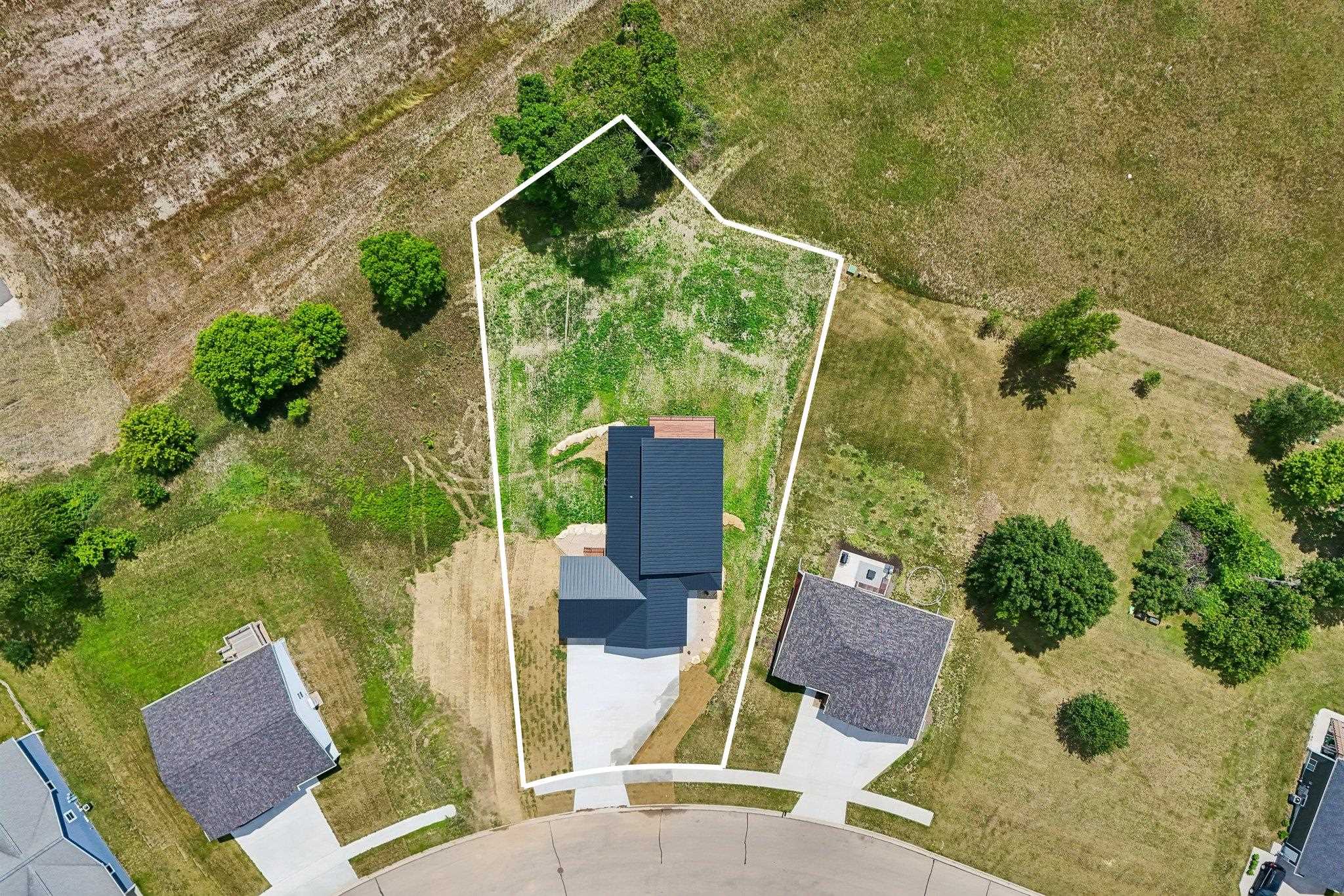 2158 Eastridge Circle Reedsburg, WI 53959 - Photo 4 of 82