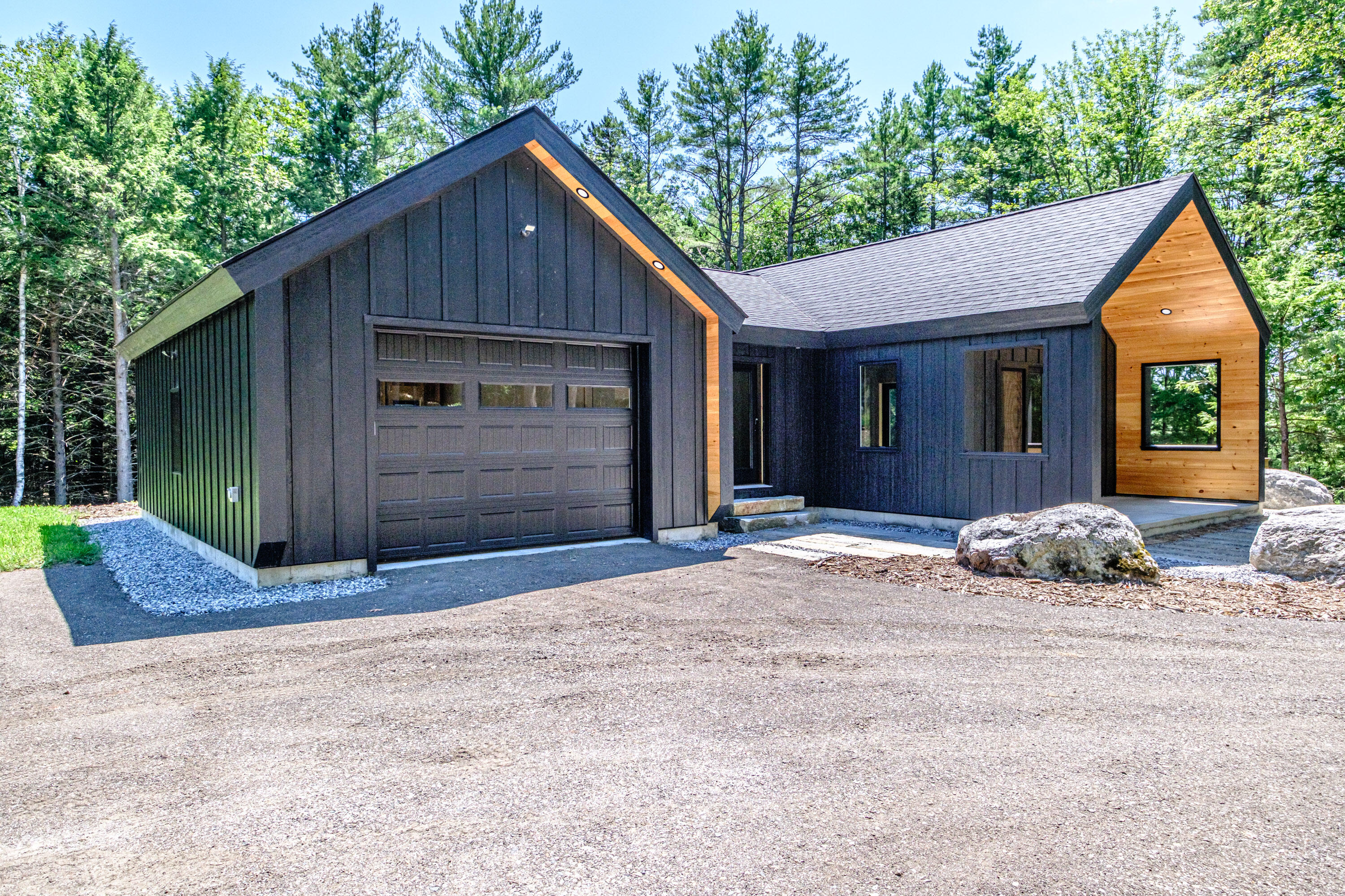 830 Paris Road Hebron, ME 04238 - Photo 3 of 51 20260806gp-62006