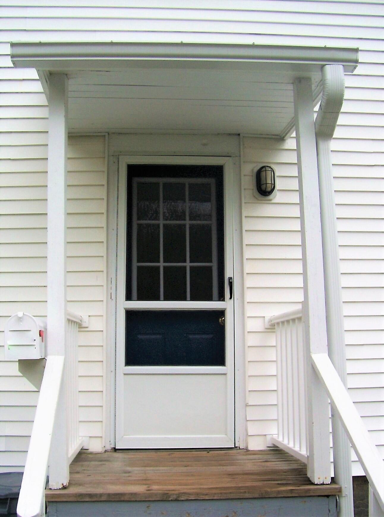 11-13 Maple Street Brunswick, ME 04011 - Photo 46 of 59 #13 Entry