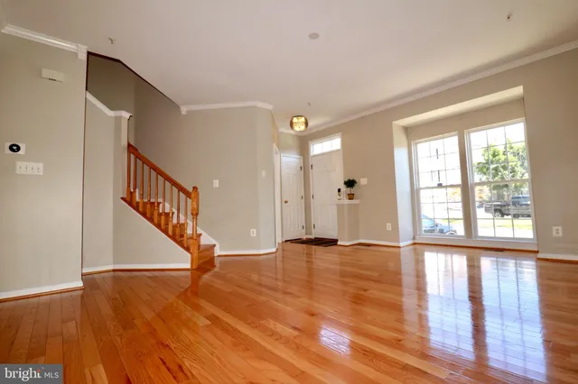 a view of hallway with washer and dryer
