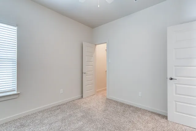 an empty room with an empty space