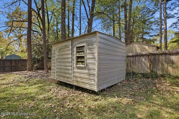 $2,100 | 104 Park Trail, Brandon, MS 39047