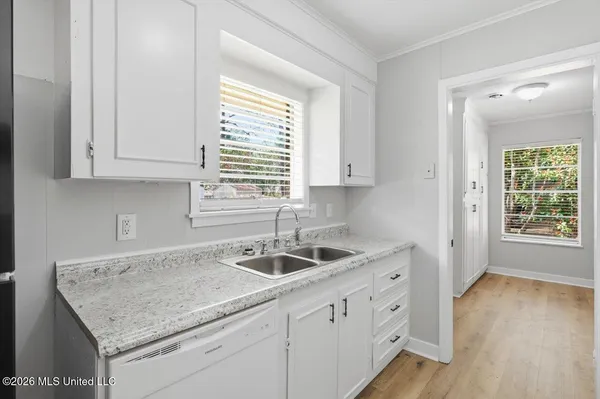 $2,100 | 104 Park Trail, Brandon, MS 39047