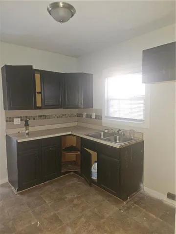 $115,000 | 1605 East 37th Street, Kansas City, MO 64109