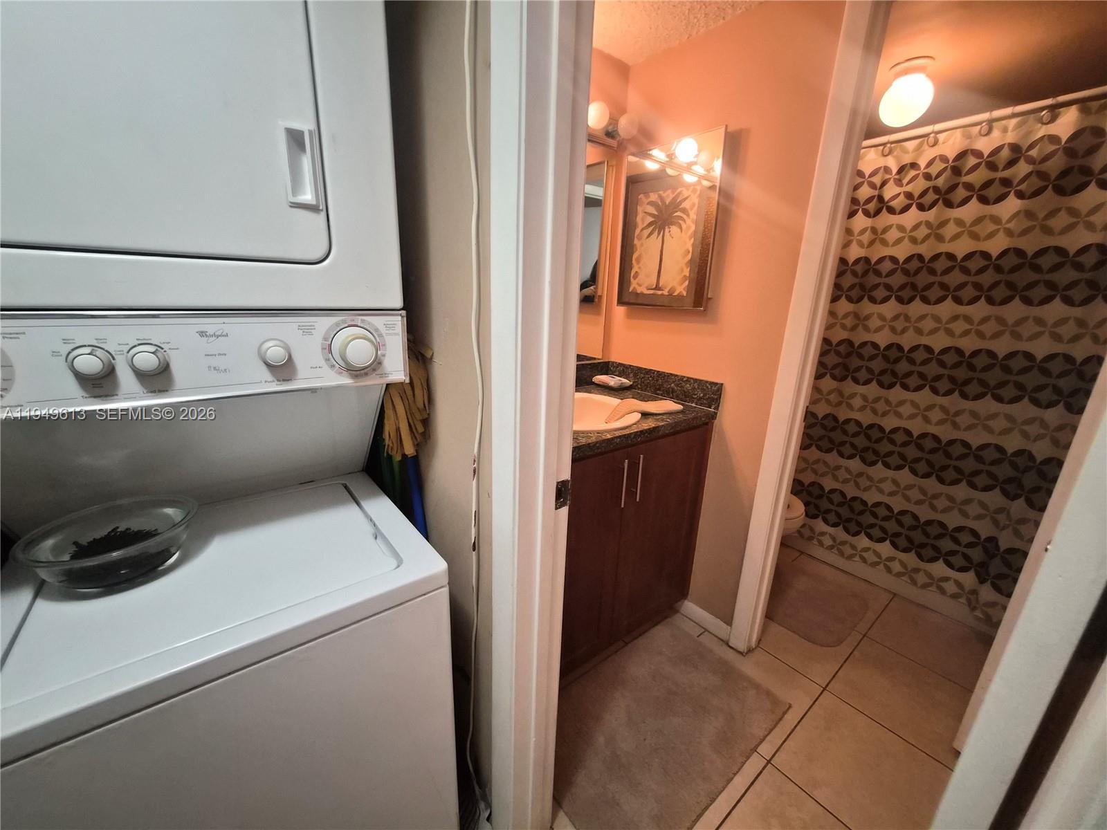 800 Independence Drive, Unit 800F Homestead, FL 33034 - Photo 18 of 26 a view of utility room