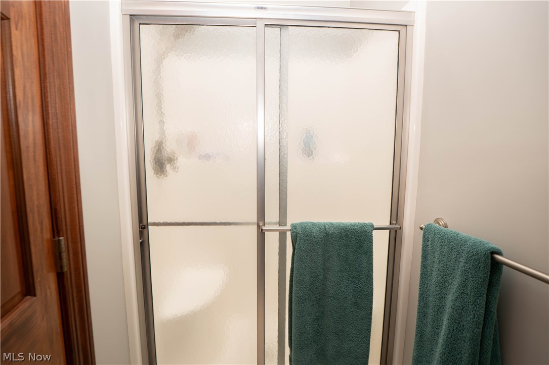 6612 Greyhawk Street Northwest Canton, OH 44708 - Photo 24 of 50 Primary Bathroom