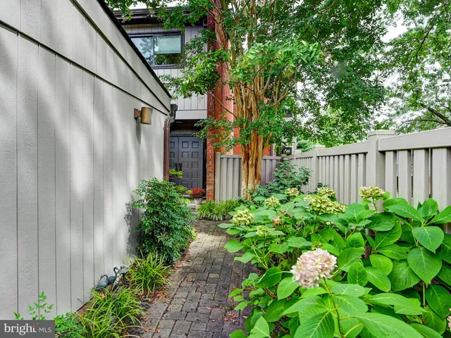 $582,000 | 701 Old Crossing Drive, Baltimore, MD 21208