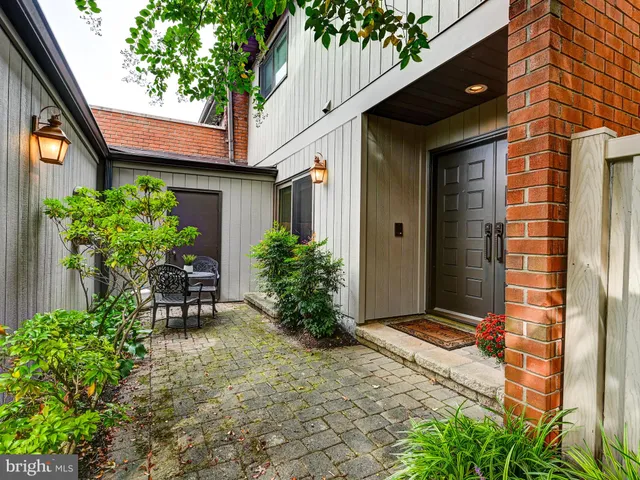 $582,000 | 701 Old Crossing Drive, Baltimore, MD 21208