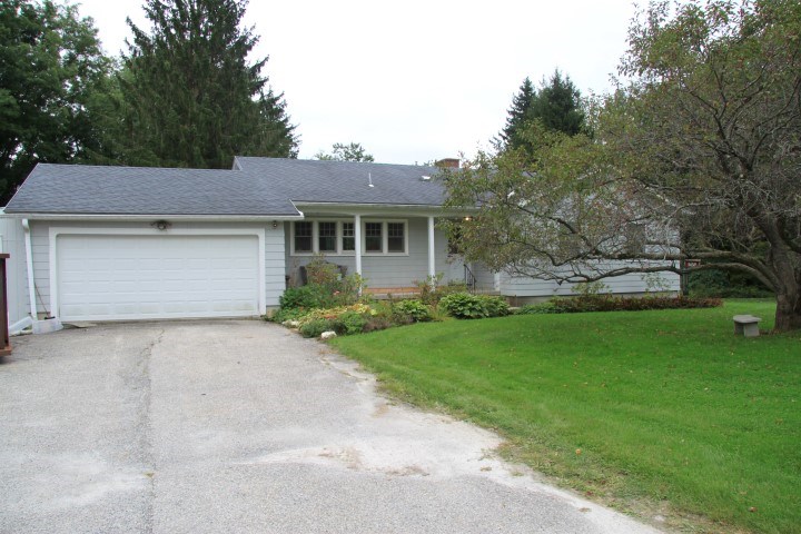 1017 Myers Road Shaftsbury, VT 05262 - Photo 1 of 37 Gallery Image 1
