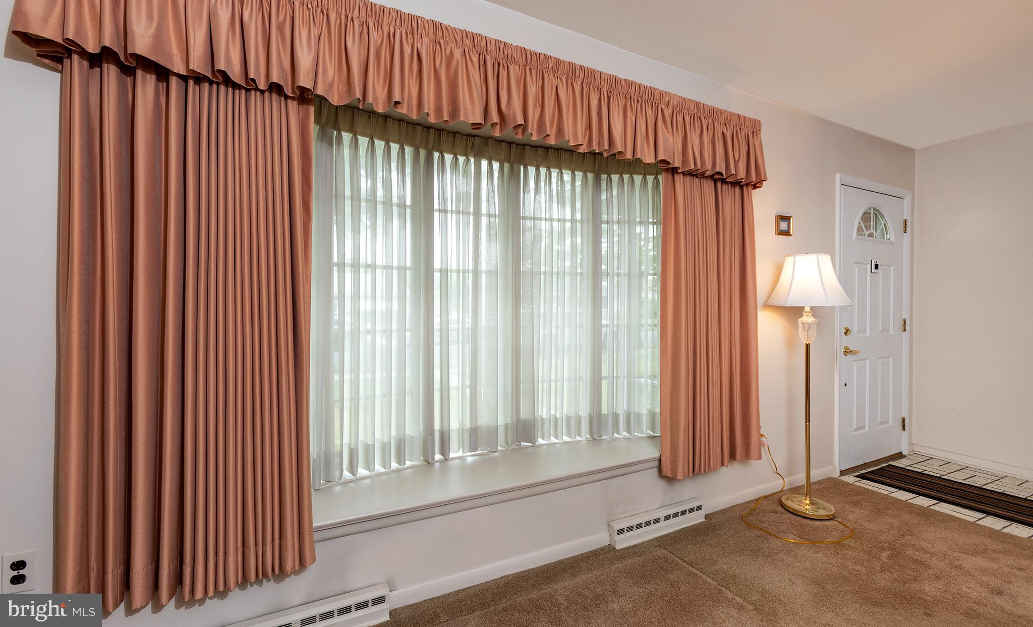 3207 Crest Road Harrisburg, PA 17109 - Photo 10 of 35 Gallery Image 10