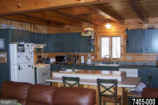 195 Raubenstine Road Hanover, PA 17331 - Photo 4 of 9