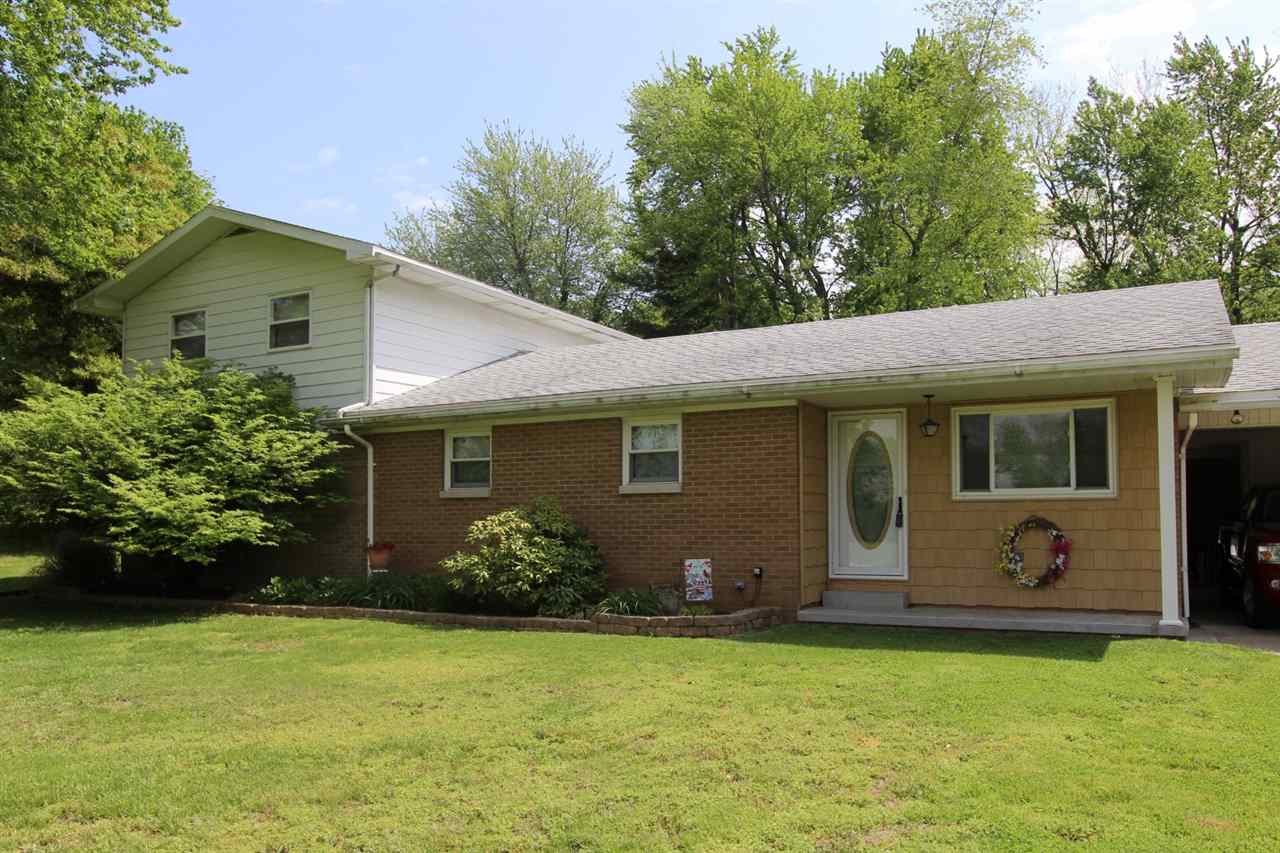 201 Roesner Road Evansville, IN 47712 - Photo 1 of 31 Gallery Image 1
