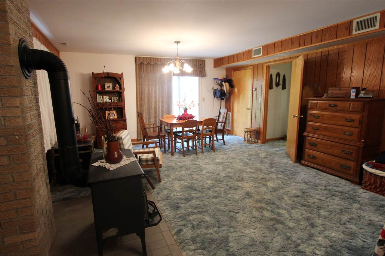 201 Roesner Road Evansville, IN 47712 - Photo 11 of 31 Gallery Image 11