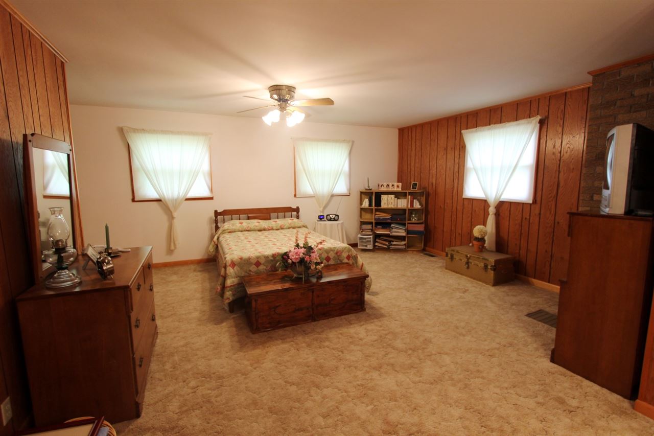 201 Roesner Road Evansville, IN 47712 - Photo 13 of 31 Gallery Image 13