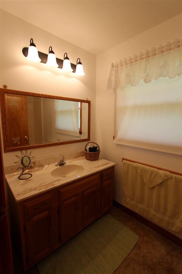 201 Roesner Road Evansville, IN 47712 - Photo 16 of 31 Gallery Image 16