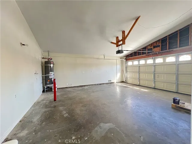 $2,600 | 37547 Lilacview Avenue, Palmdale, CA 93550