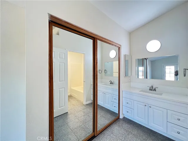 $2,600 | 37547 Lilacview Avenue, Palmdale, CA 93550