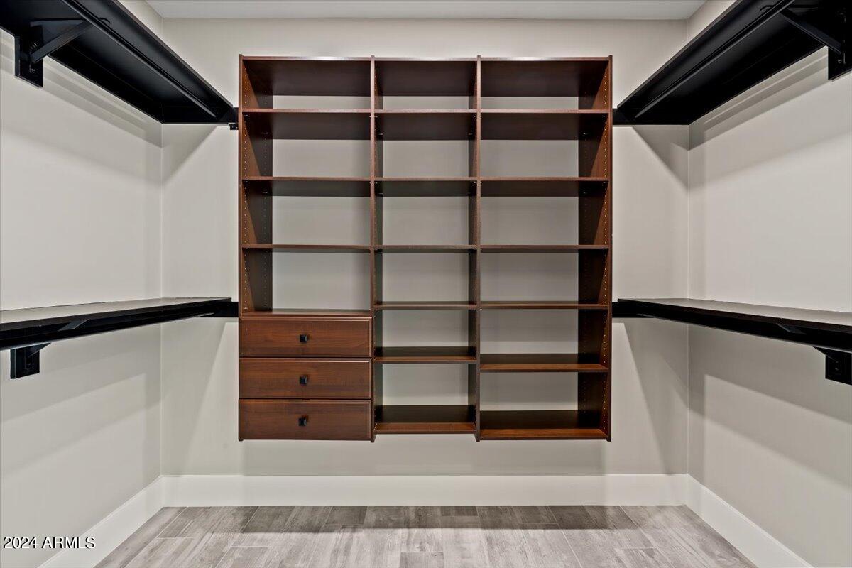 4137 East Earll Drive Phoenix, AZ 85018 - Photo 35 of 54 41-Walk in Closet