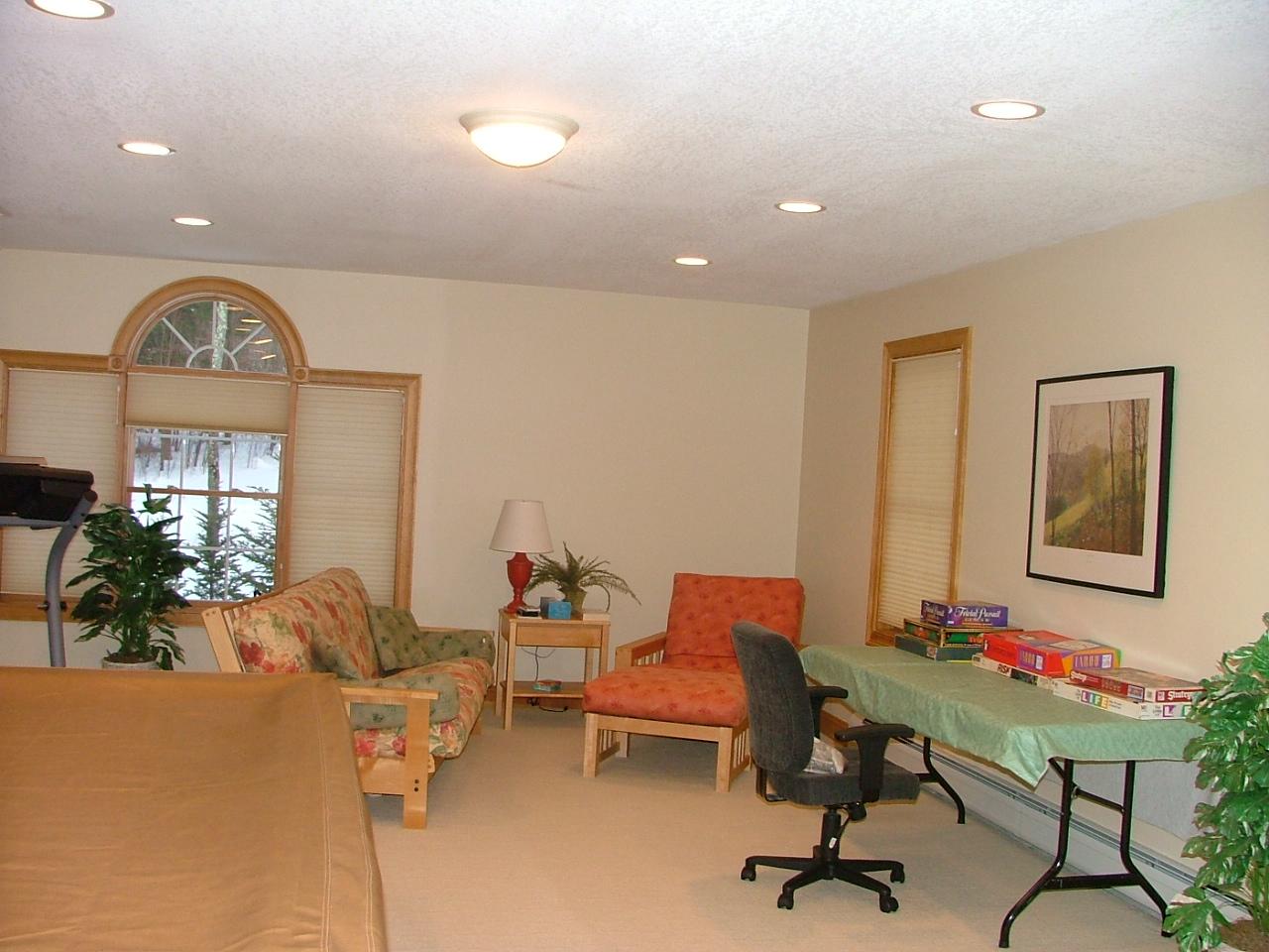 267 Chanterwood Road Lee, MA 01238 - Photo 14 of 28 Bonus Room